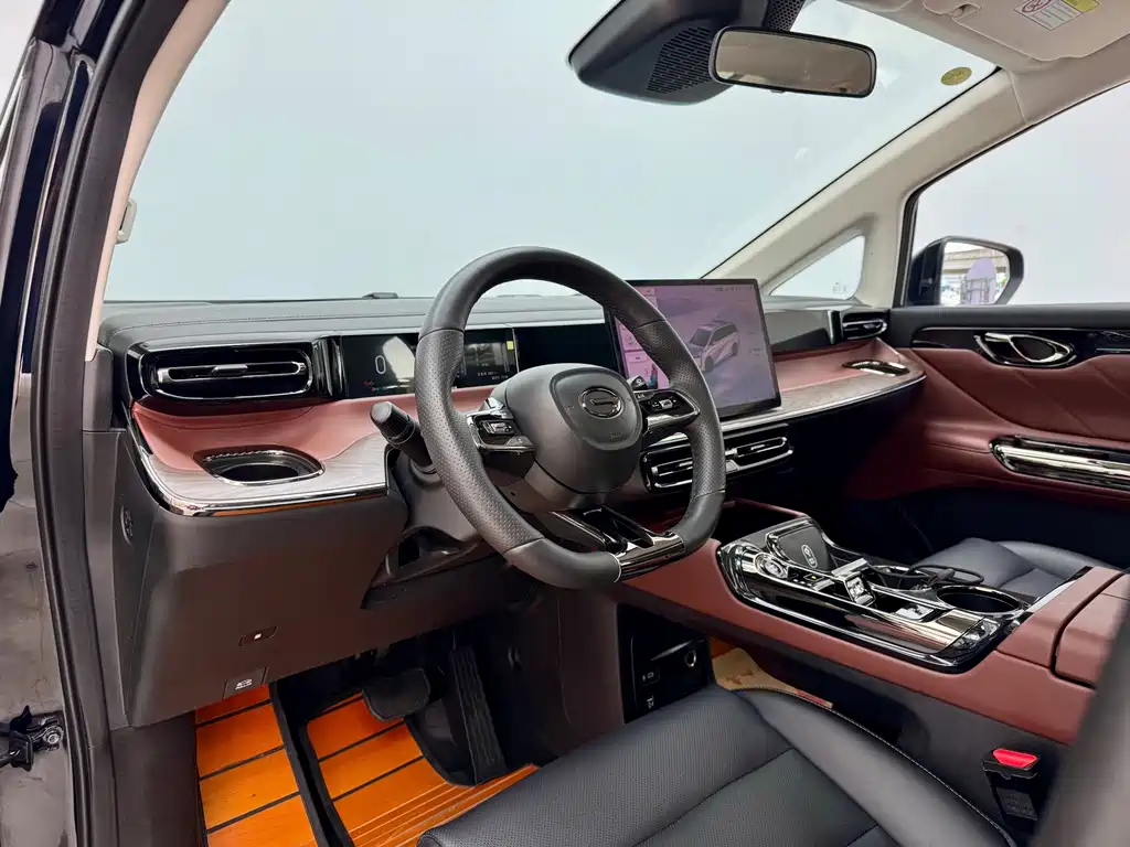 GAC Motor Trumpchi E8 PHEV — миниатюра 7