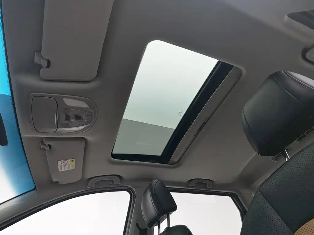 Wuling Hongguang S3 — миниатюра 14