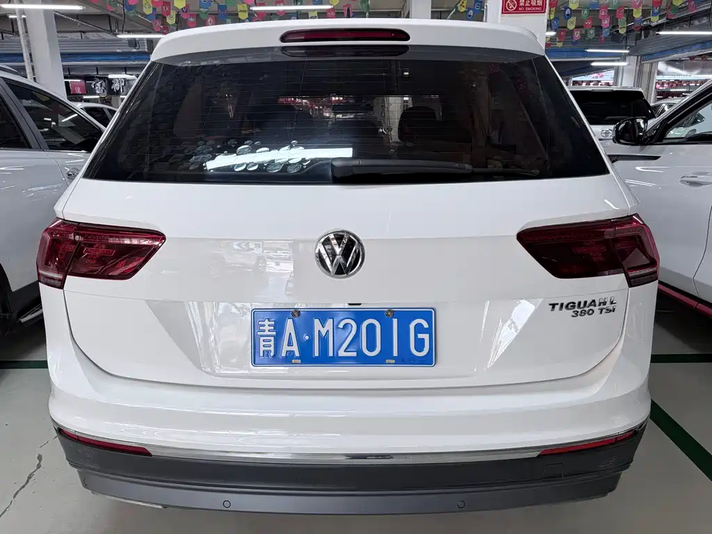 Volkswagen Tiguan L — миниатюра 18