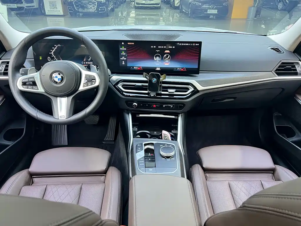 BMW 3 Series — миниатюра 18