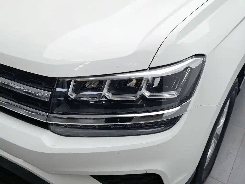 Volkswagen Tharu — миниатюра 7