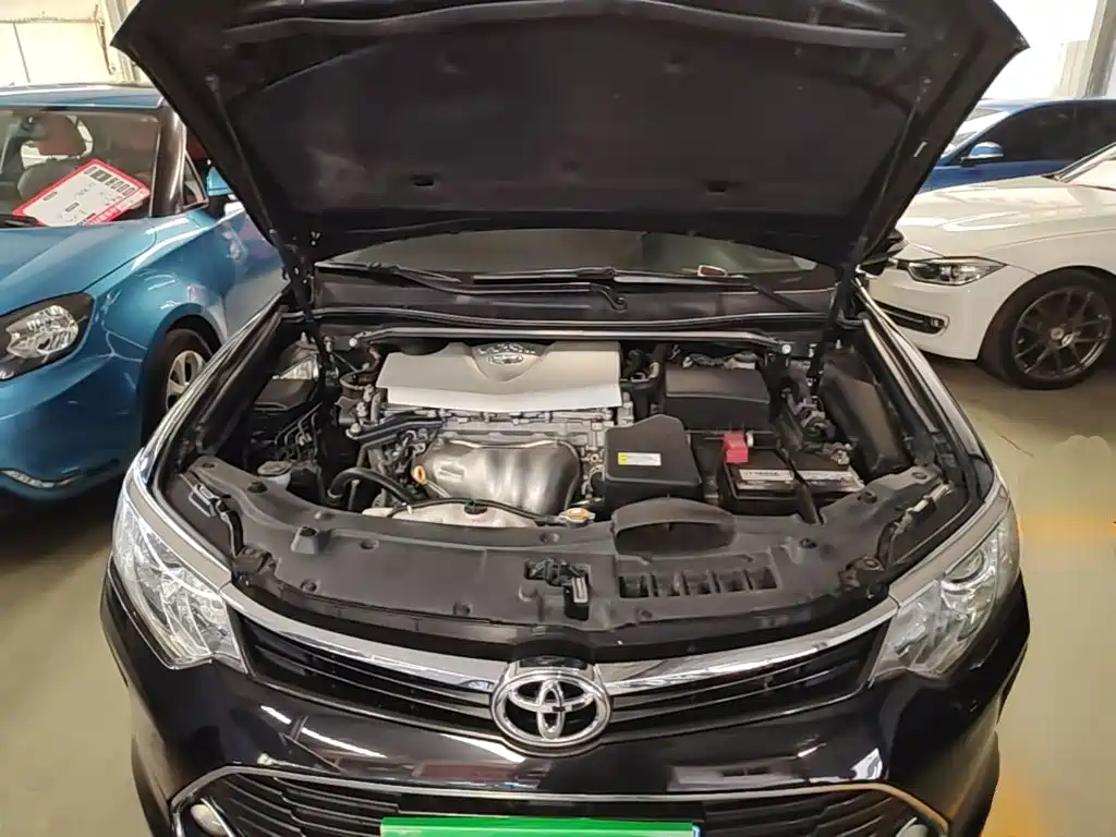 Toyota Camry — миниатюра 20