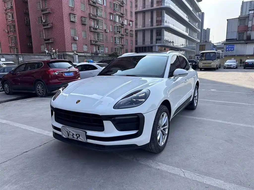 Porsche Macan 2022