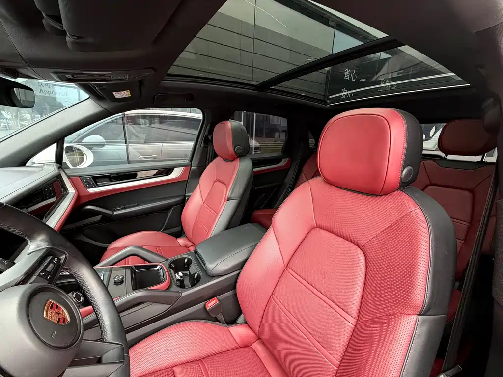 Porsche Cayenne — миниатюра 25