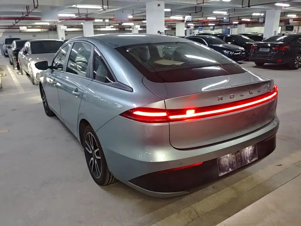 Roewe D6 — миниатюра 5
