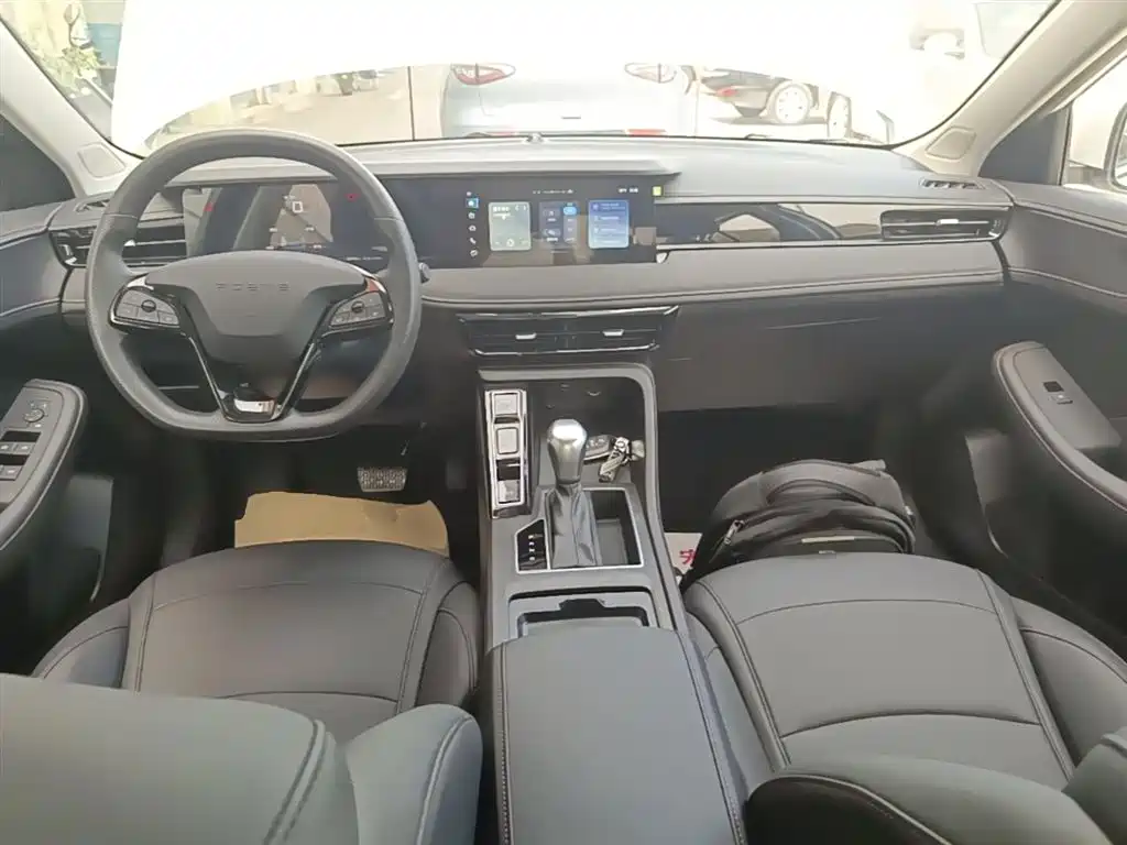 Roewe i5 2023 1.5L CVT Luxury