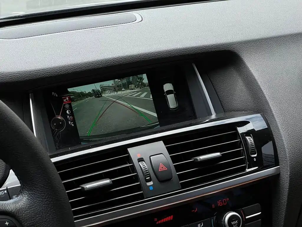 BMW X3 (Import) — миниатюра 24