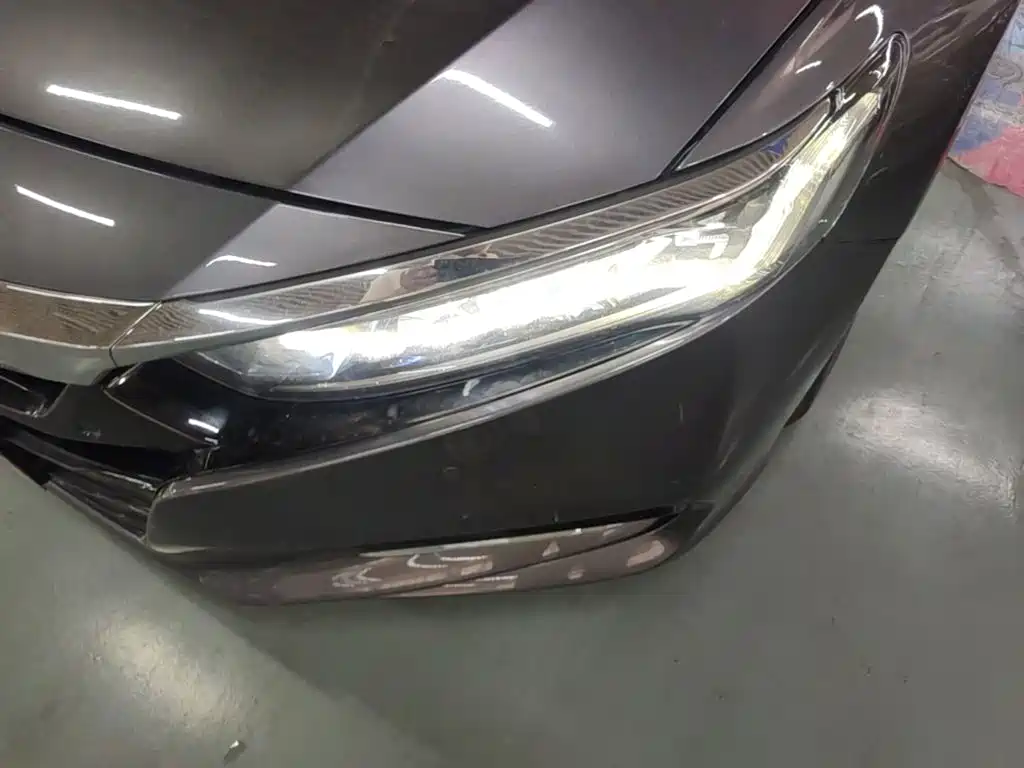 Honda Accord — миниатюра 24
