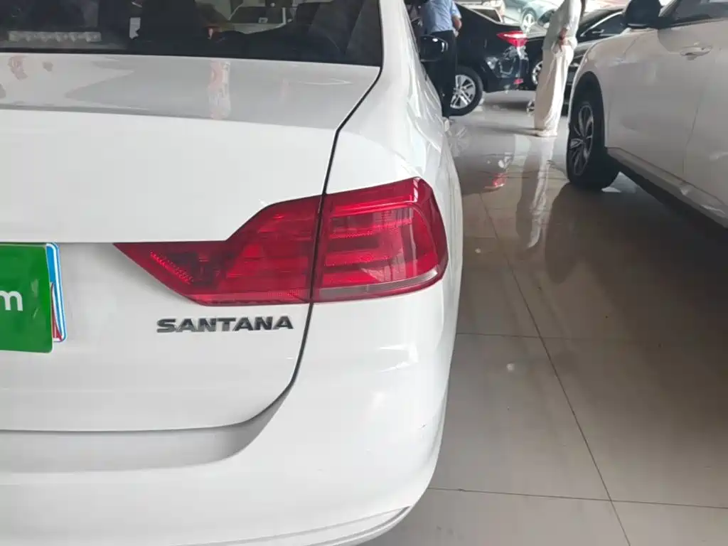 Volkswagen Santana — миниатюра 8
