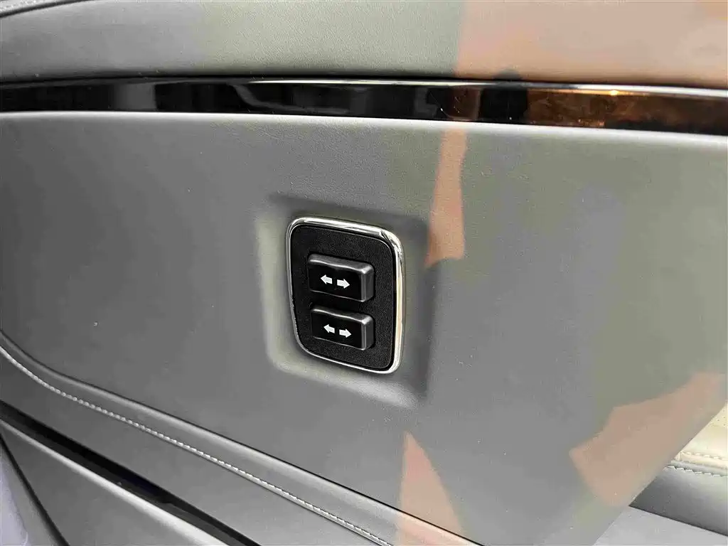 Toyota Sienna — миниатюра 26