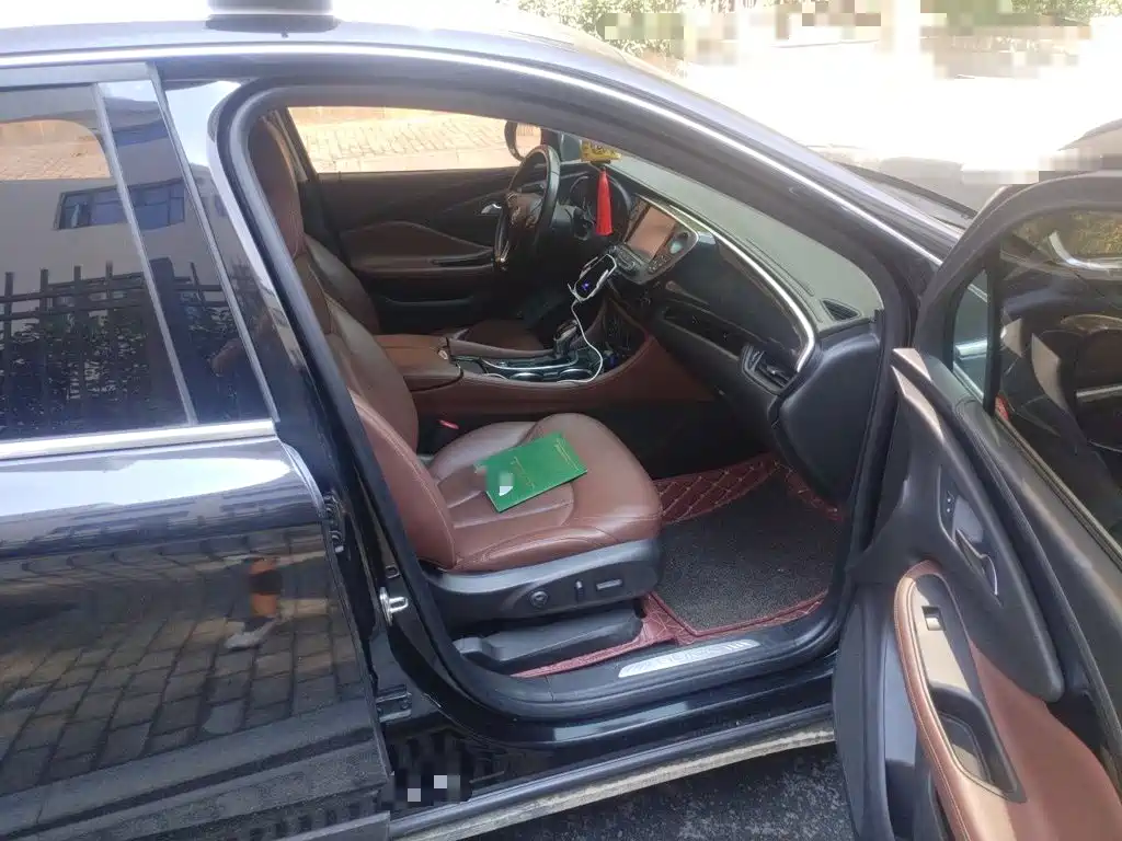 Buick Envision Plus — миниатюра 19