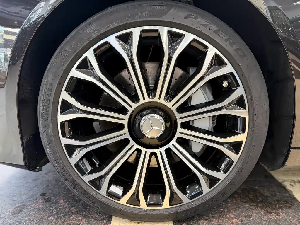 Mercedes-Benz S-Class — миниатюра 15