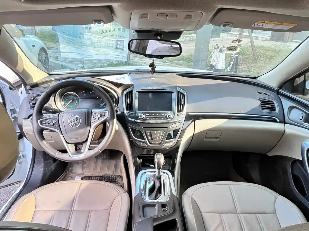 Buick Regal — миниатюра 15