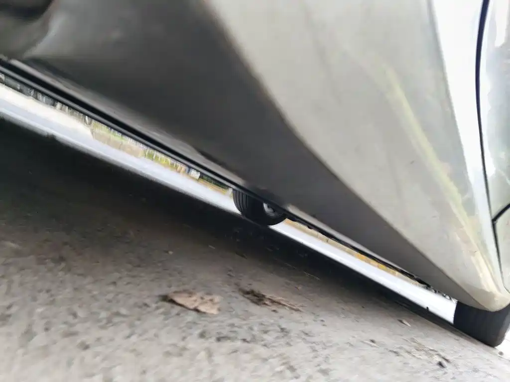Tesla Model 3 — миниатюра 18