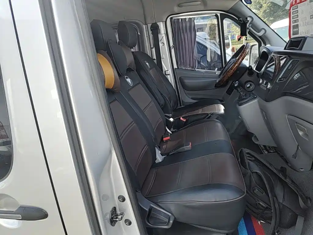 Foton Tuyano — миниатюра 25