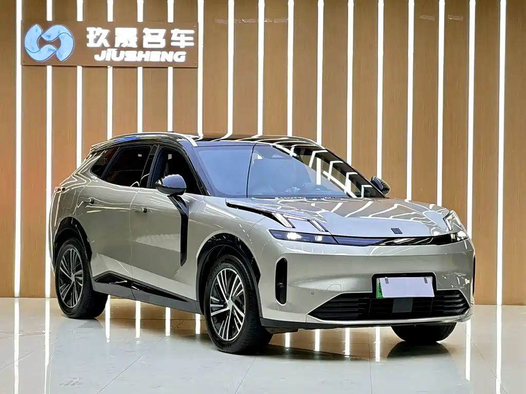 Lynk & Co 08 EM-P — миниатюра 3