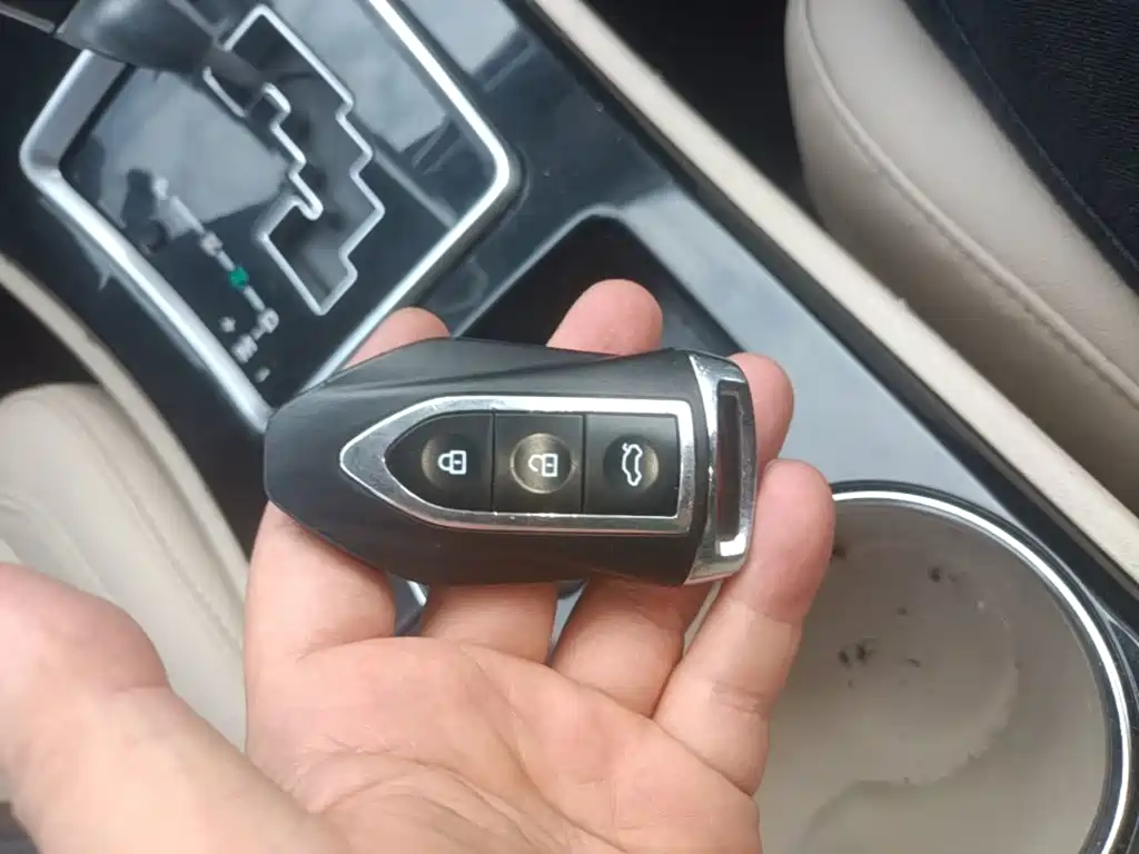 Zotye Zotye Z500 — миниатюра 9