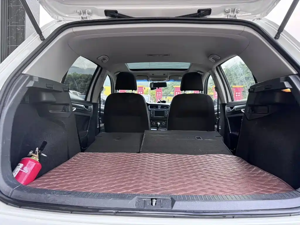 Volkswagen Golf — миниатюра 9