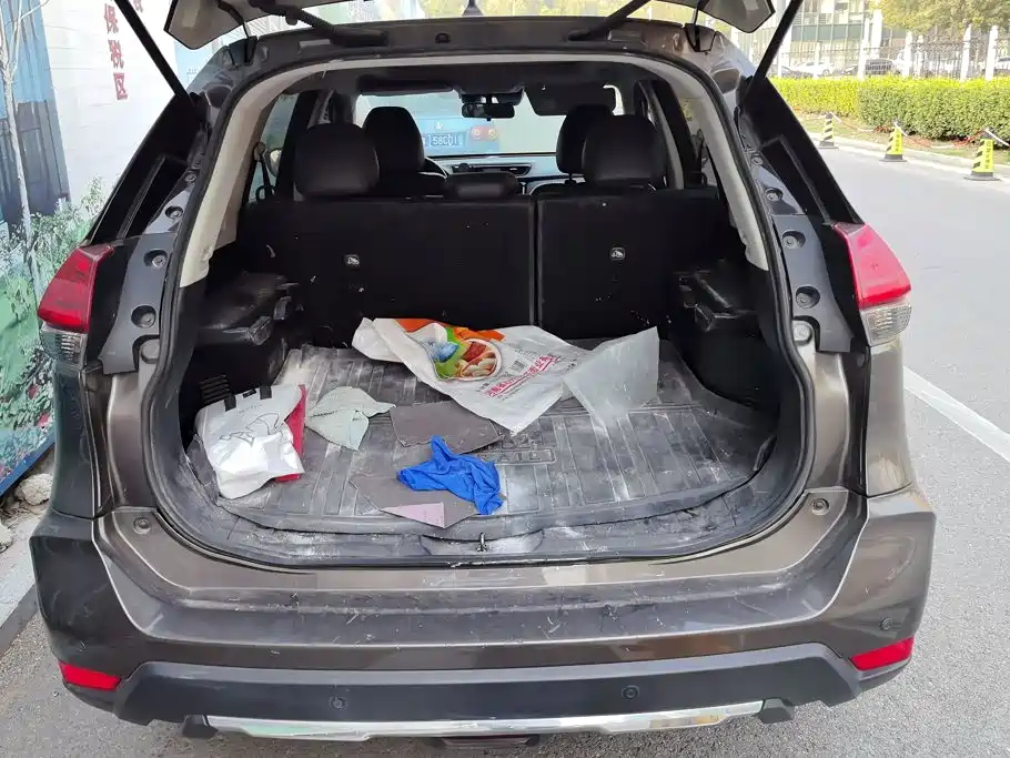 Nissan X-Trail — миниатюра 4