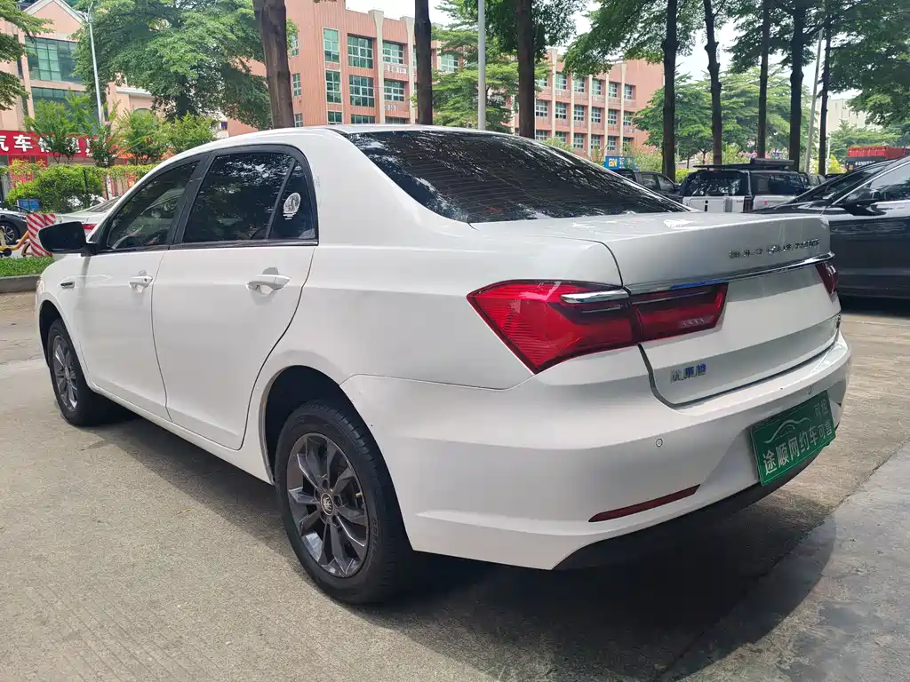 BYD Qin NEV