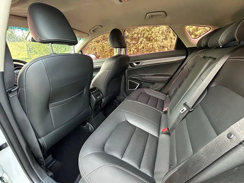 Geely Emgrand GS — миниатюра 6