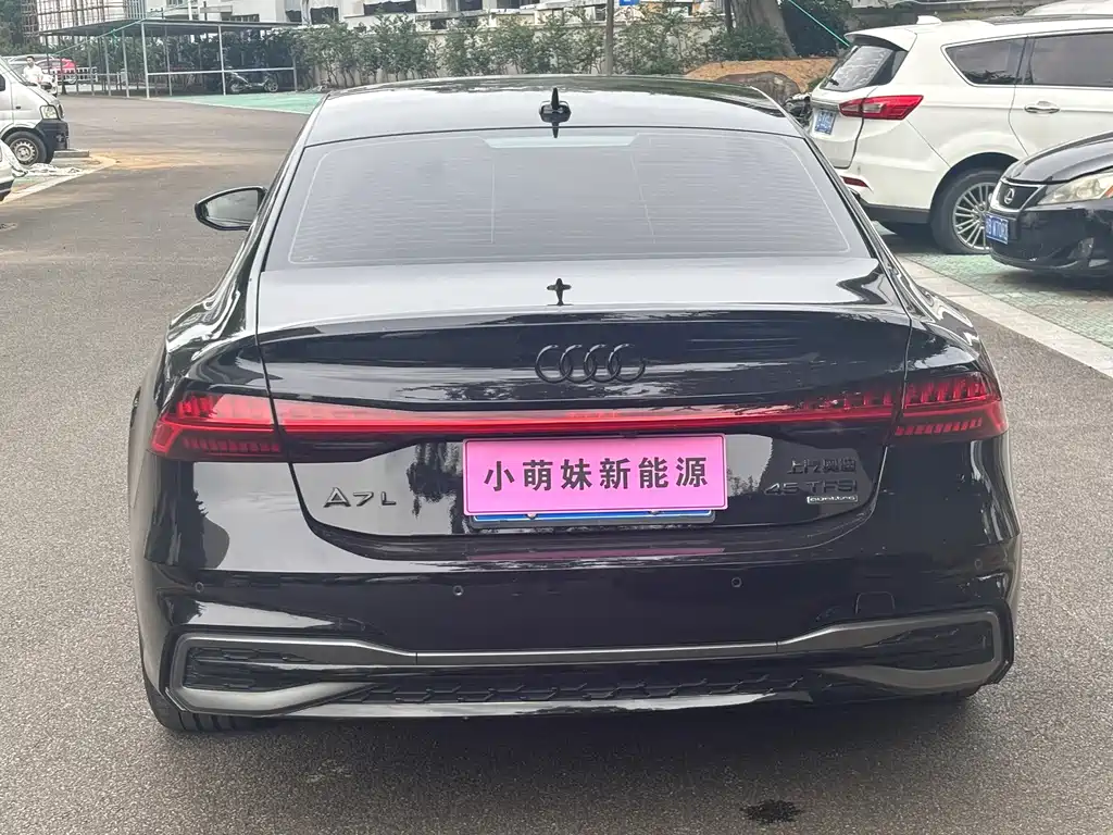 Audi A7L — миниатюра 22