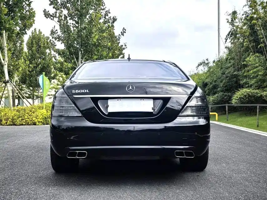 Mercedes-Benz S-Class — миниатюра 8