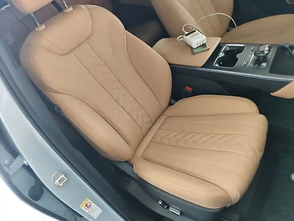 BYD L DM-i — миниатюра 25