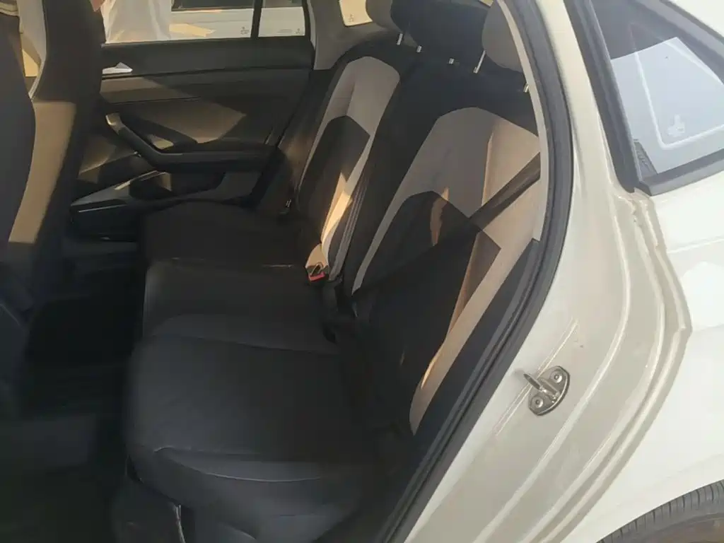 Volkswagen Lavida — миниатюра 17