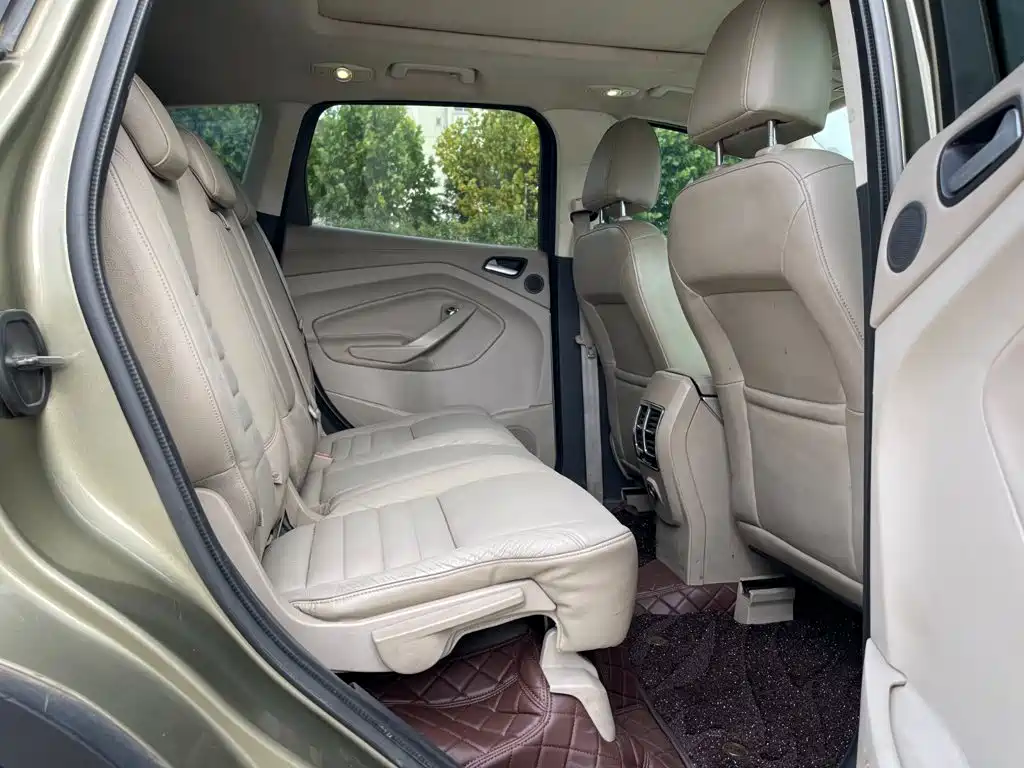 Ford Kuga 2.0L GTDi 4WD Premium Type, фото 14
