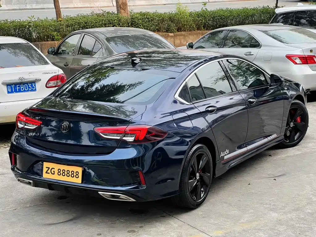 Buick Regal — миниатюра 6