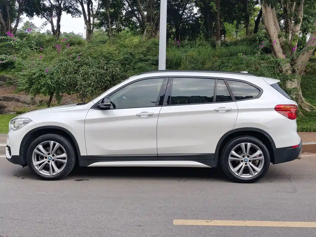 BMW X1 — миниатюра 4