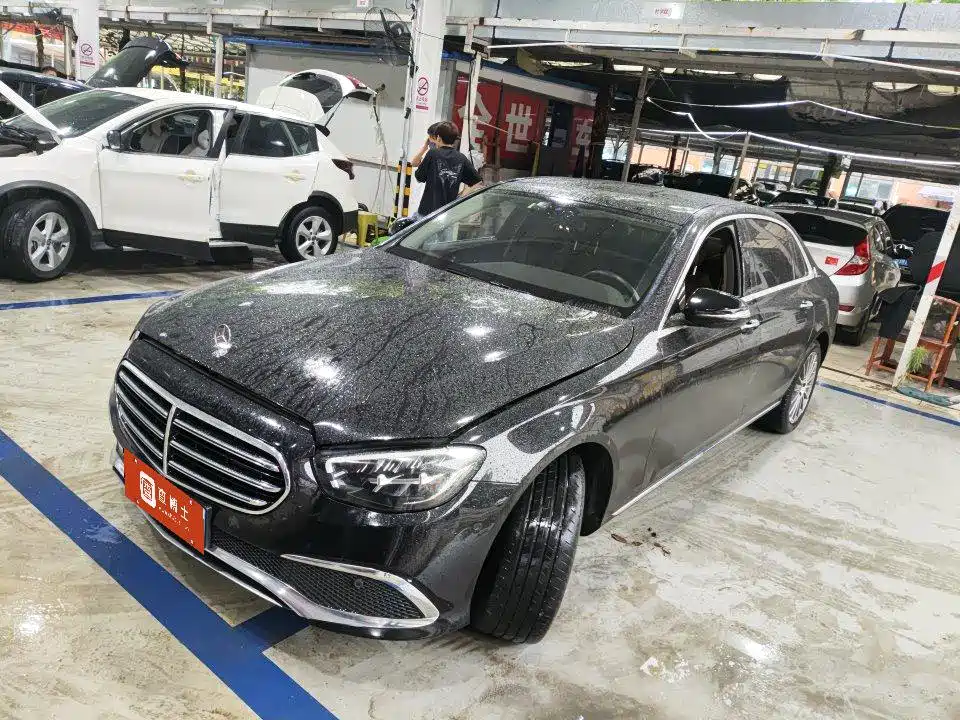 Mercedes-Benz E-Class 2021