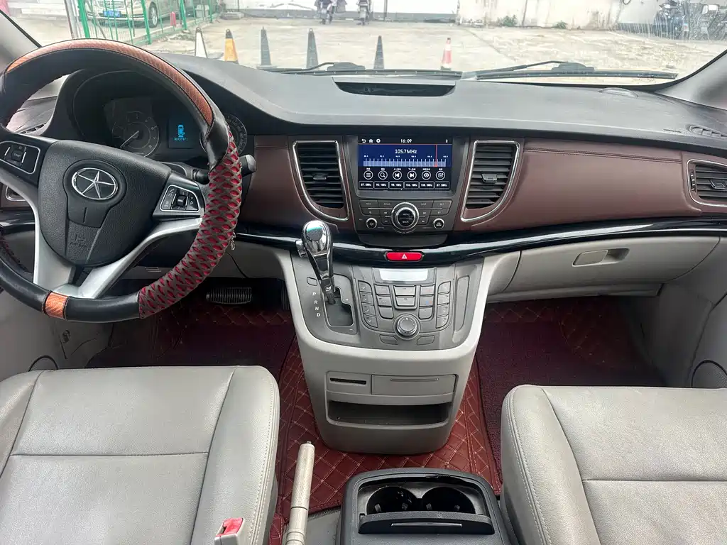 JIANGQI GROUP RUIFENG M5