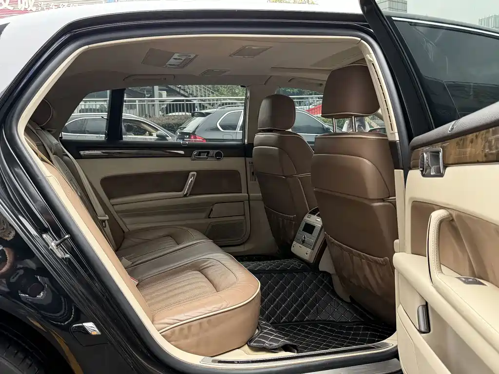 Volkswagen Phaeton — миниатюра 11