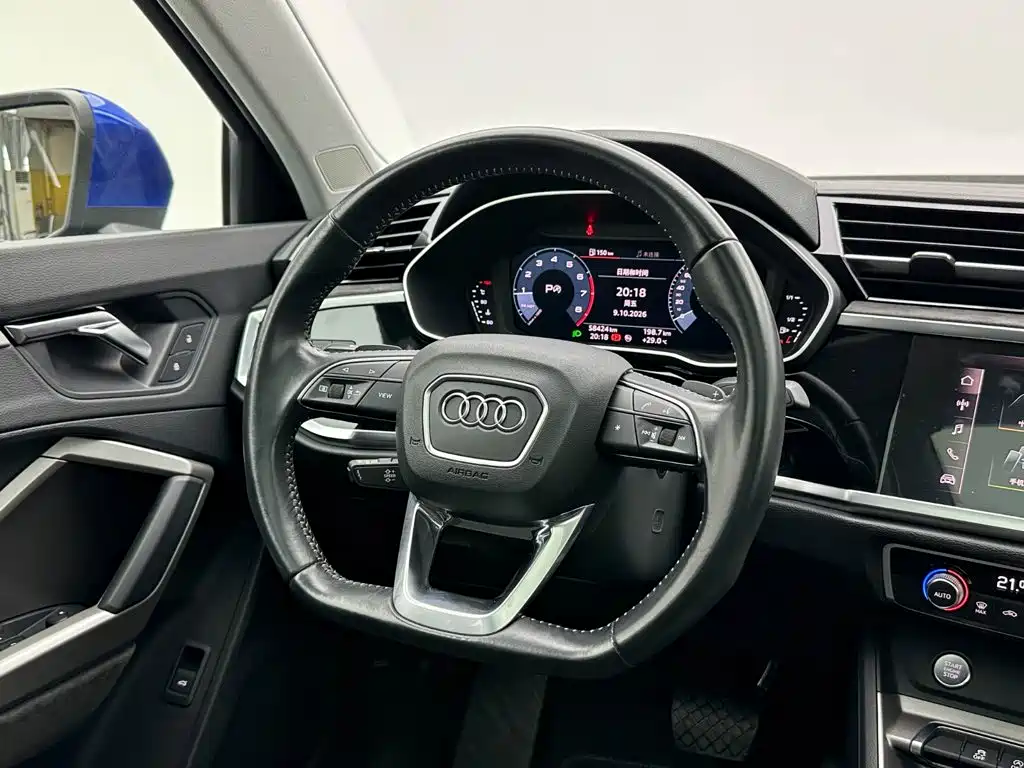 Audi Q3 — миниатюра 24