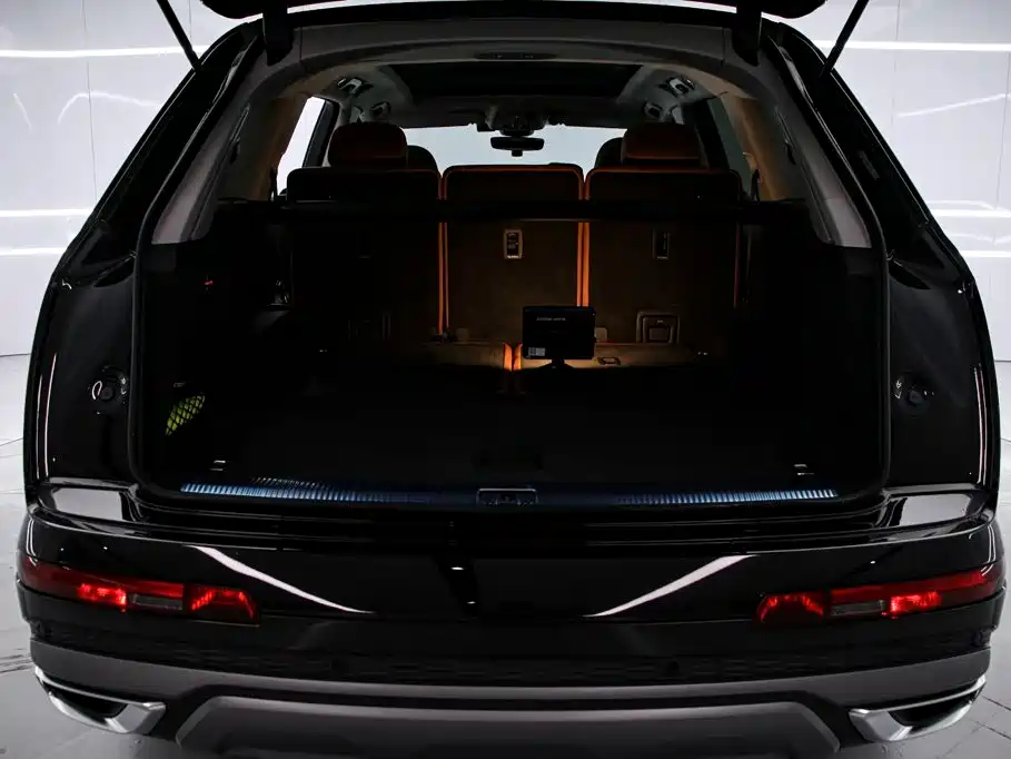 Audi Q7 — миниатюра 19