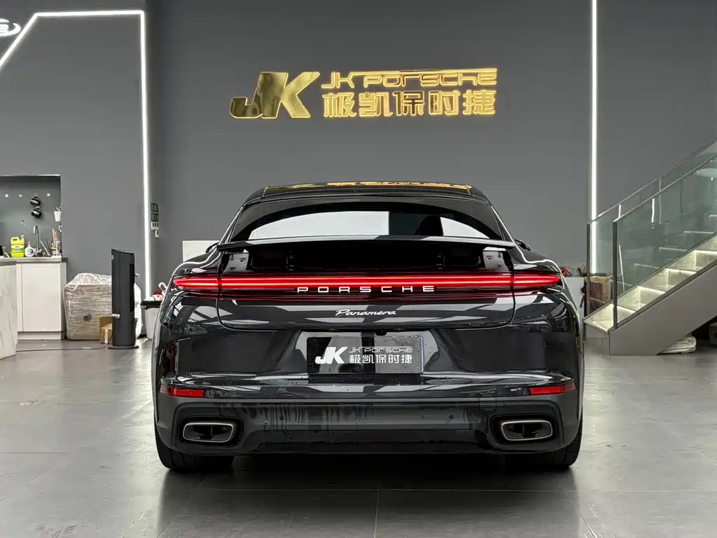 Porsche Panamera — миниатюра 13