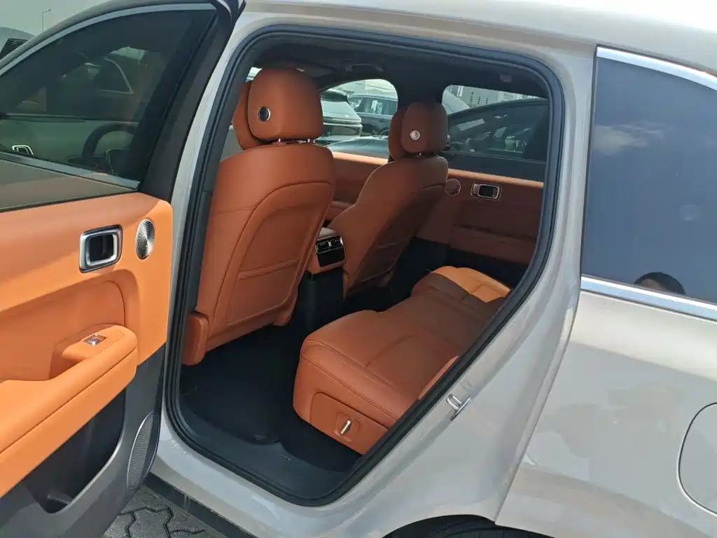 Li Auto Li L6 — миниатюра 4