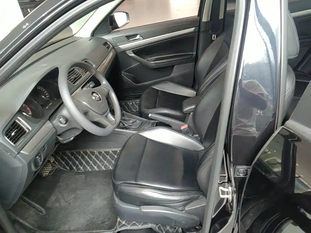 Volkswagen Lavida — миниатюра 15