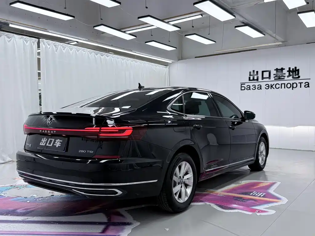 Volkswagen Passat 2023 280TSI
