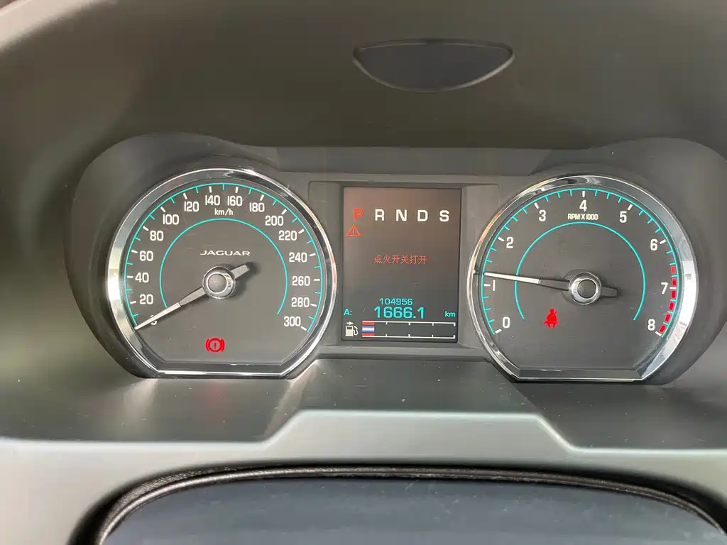 Jaguar XF — миниатюра 12