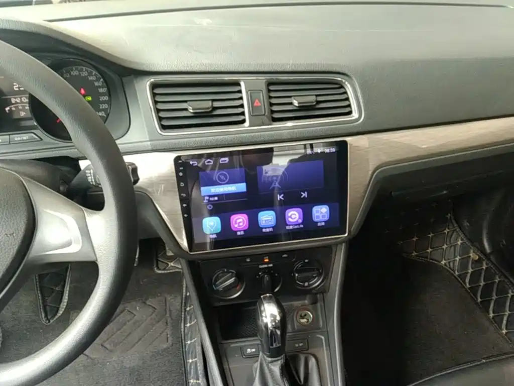 Volkswagen Lavida — миниатюра 13