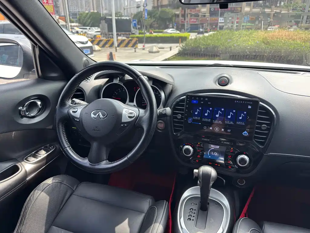 Infiniti ESQ — миниатюра 17