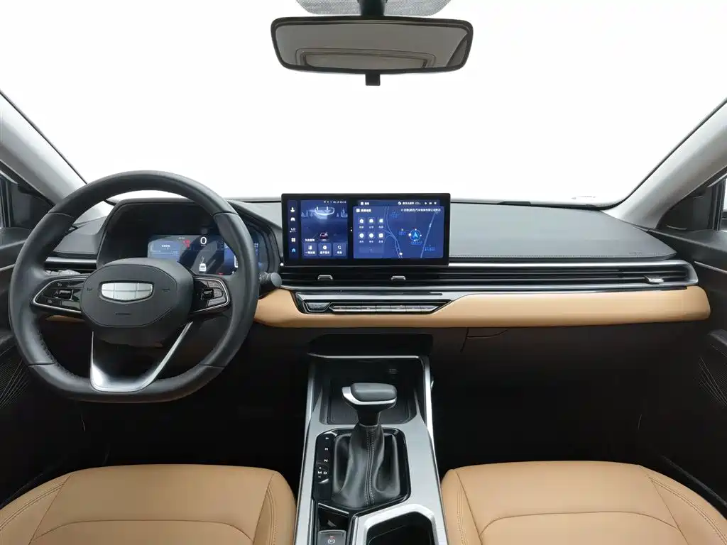 Geely Emgrand 2025 4 1.5L CVT Flagship