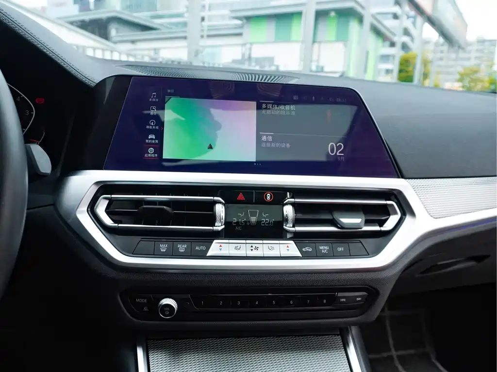 BMW 3 Series — миниатюра 18