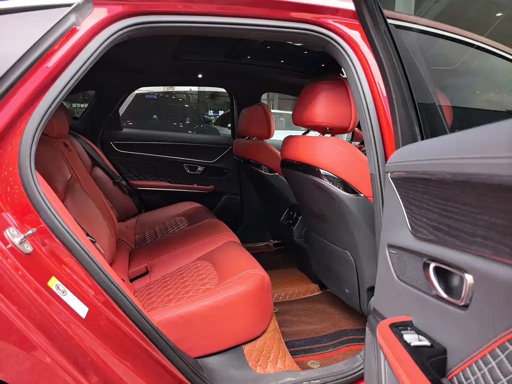 BYD Han — миниатюра 11