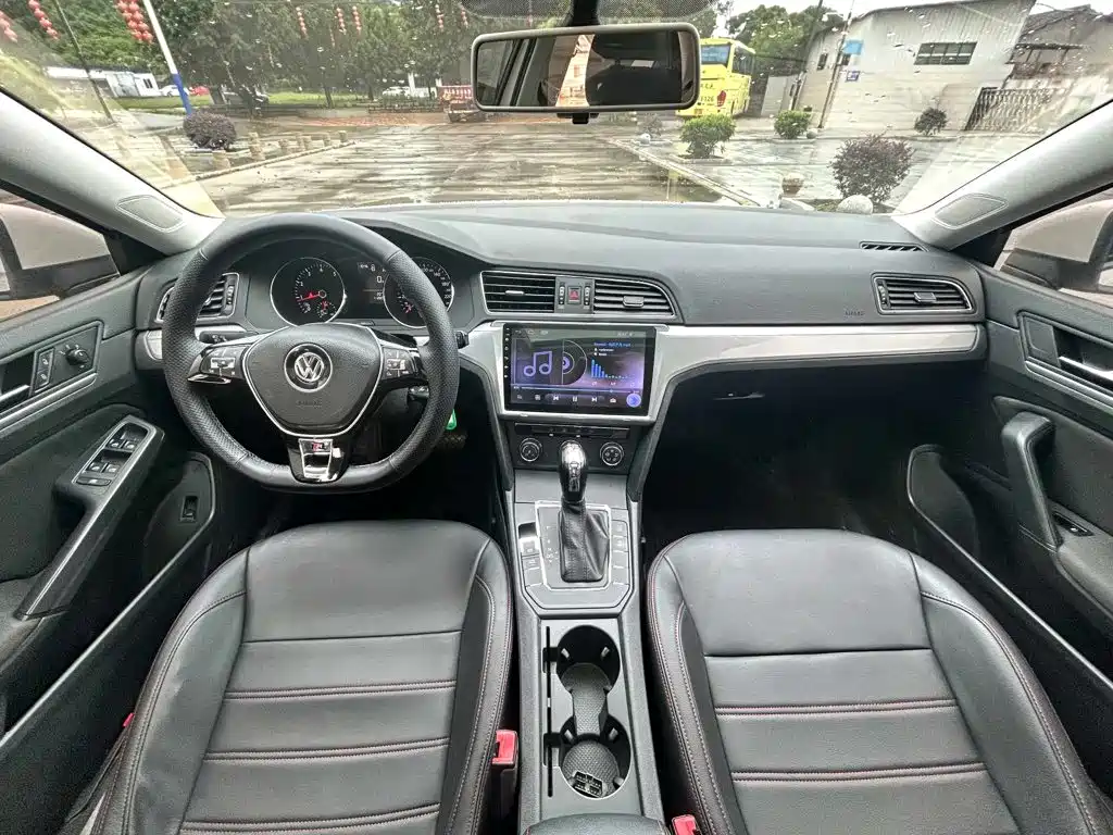 Volkswagen Lamando — миниатюра 7