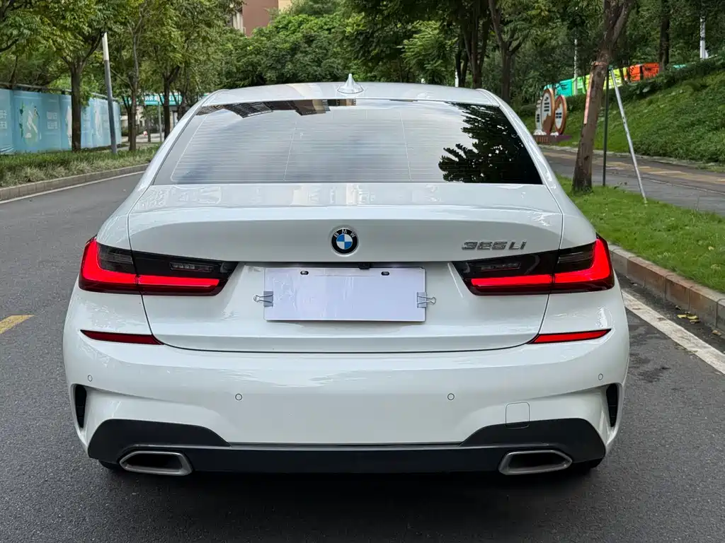 BMW 3 Series — миниатюра 9
