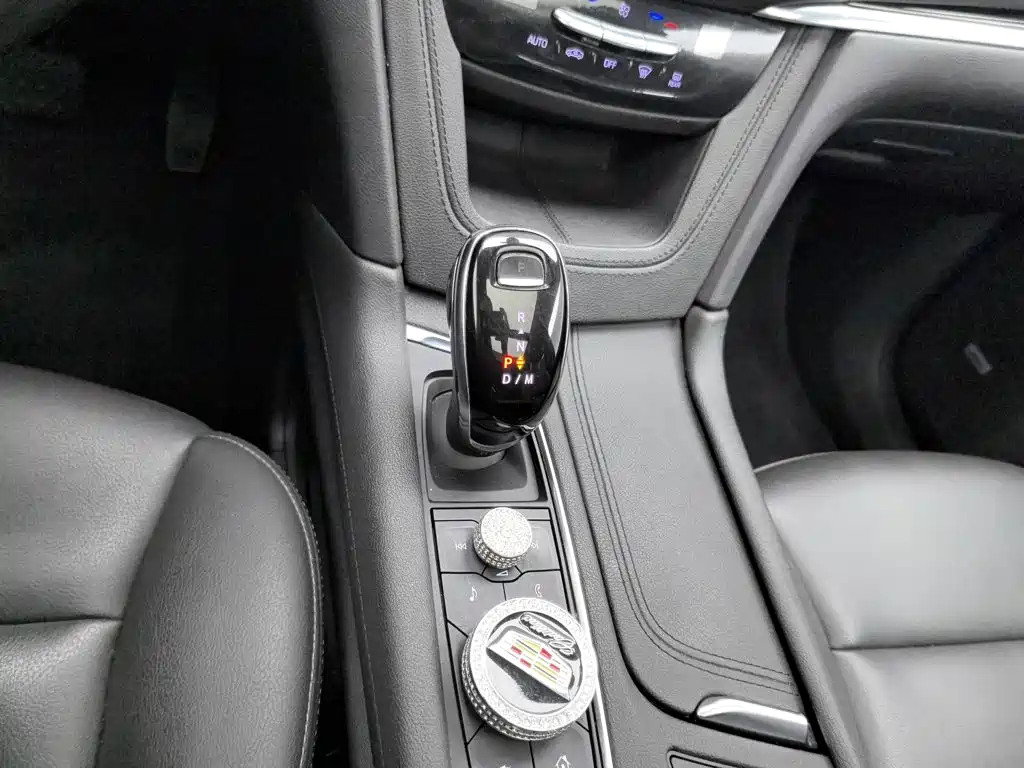 Cadillac XT6 — миниатюра 13